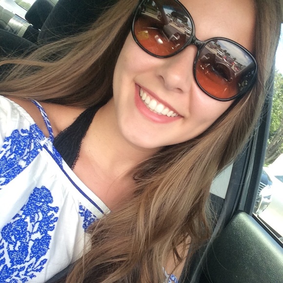 Tory Burch Sunglasses - Picture 4 of 4